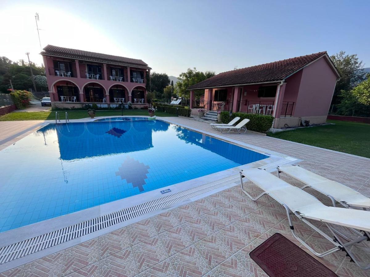 Gregory-Vassilis Apartments Dassia  Exterior photo