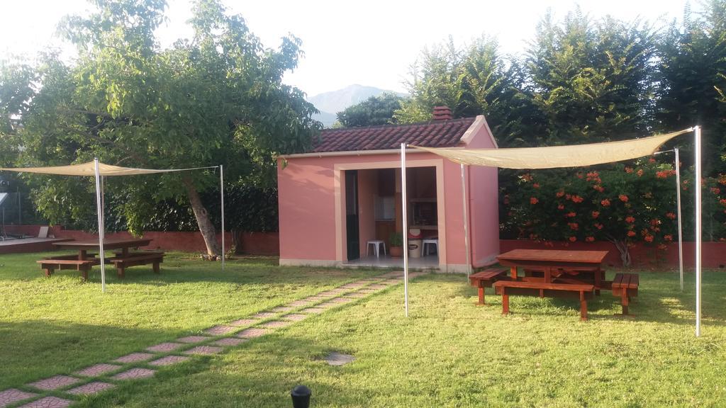 Gregory-Vassilis Apartments Dassia  Exterior photo